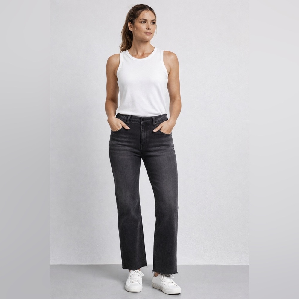 Gianni Bini Raw Hem Ankle High Rise 5-Pocket Straight Faded Black Denim Jeans